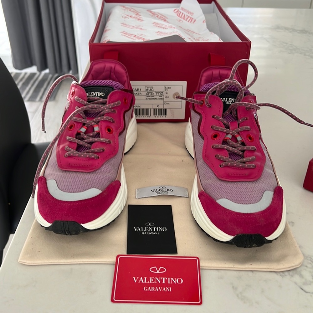 Valentino Garavani athletic shoe